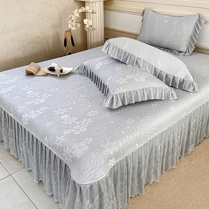 91家纺网 家纺一手货源 找家纺 金绣美居 2026新款PE高分子凉感席聚乙烯冰感床裙款凉席三件套-一路生花 一路生花-灰色