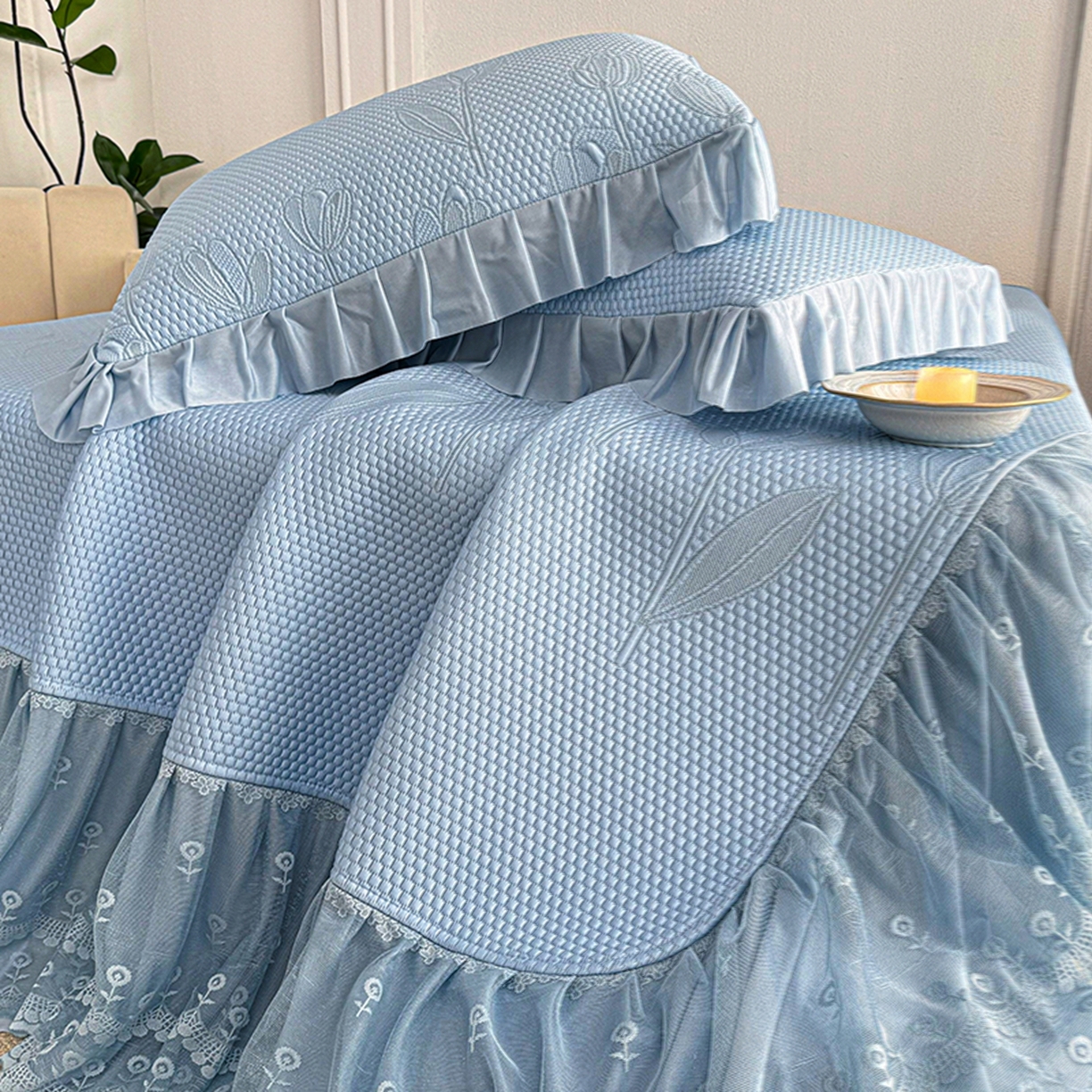 91家纺网 家纺一手货源 找家纺 金绣美居 2026新款PE高分子凉感席聚乙烯冰感床裙款凉席三件套-七里香 七里香-蓝色