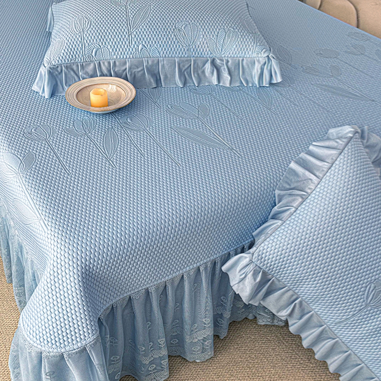 91家纺网 家纺一手货源 找家纺 金绣美居 2026新款PE高分子凉感席聚乙烯冰感床裙款凉席三件套-七里香 七里香-蓝色