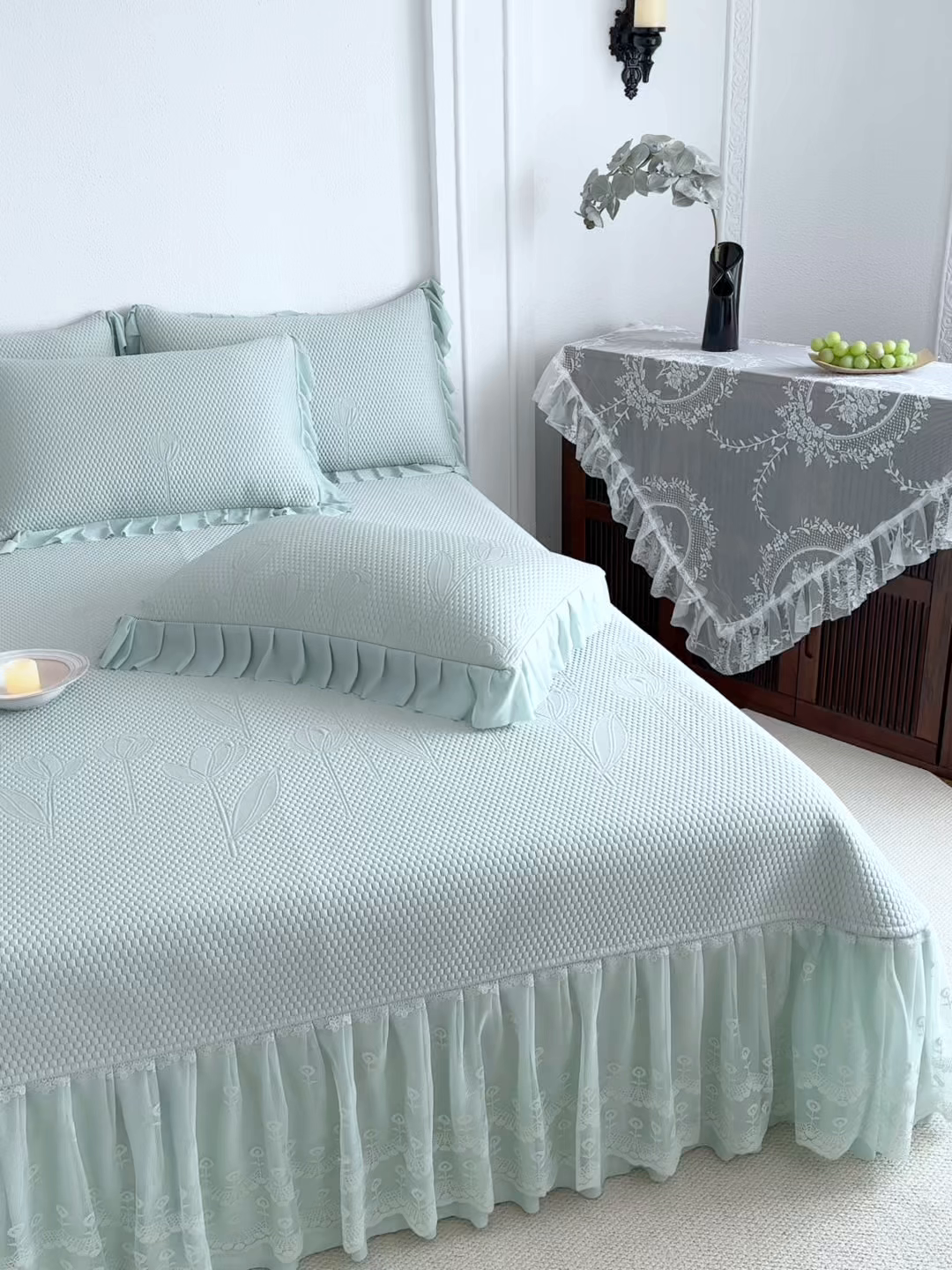 91家纺网 家纺一手货源 找家纺 金绣美居 2026新款PE高分子凉感席聚乙烯冰感床裙款凉席三件套-七里香 七里香-绿色