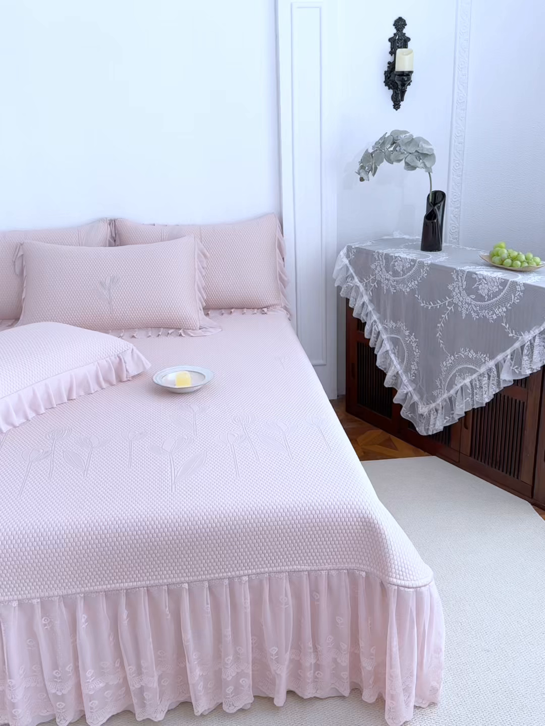 91家纺网 家纺一手货源 找家纺 （总）金绣美居 2026新款PE高分子凉感席聚乙烯冰感床裙款凉席三件套-七里香