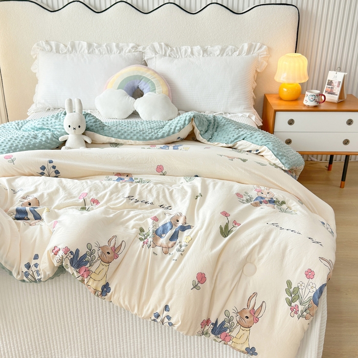 91家纺网 家纺一手货源 找家纺 赛琳 2026新款豆豆春秋被被子被芯 丛林小兔