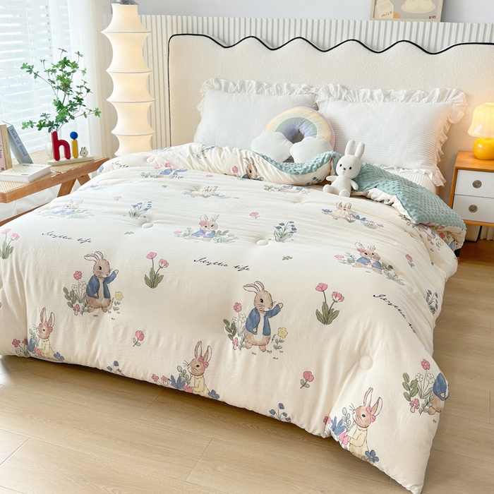 91家纺网 家纺一手货源 找家纺 赛琳 2026新款豆豆春秋被被子被芯 丛林小兔