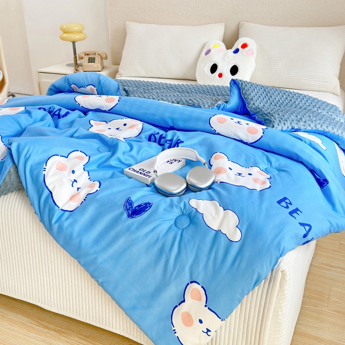 91家纺网 家纺一手货源 找家纺 赛琳 2026新款豆豆春秋被被子被芯 爱心小熊