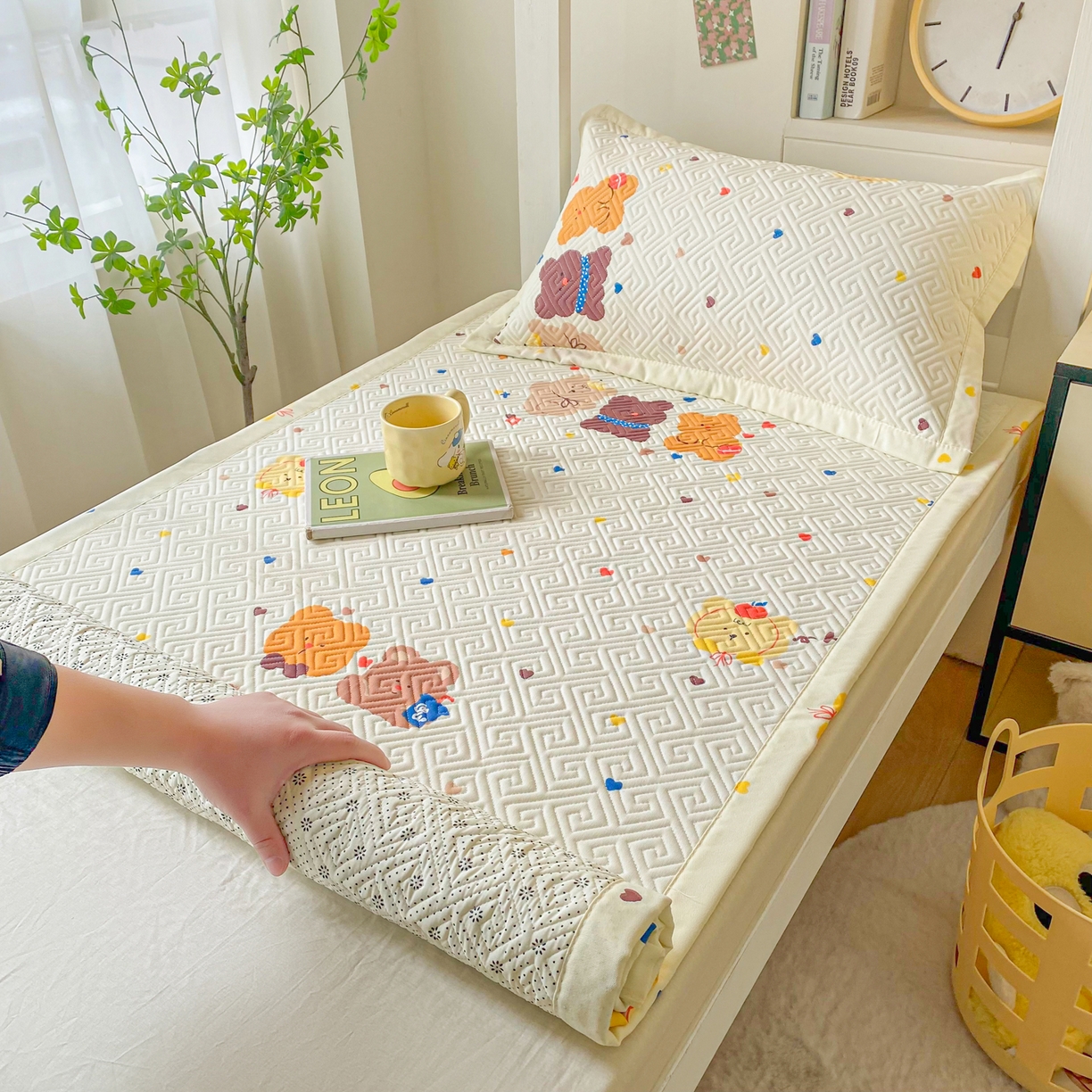 91家纺网 家纺一手货源 找家纺 （总）首爱家纺 2026新款老粗布床盖床垫学生床