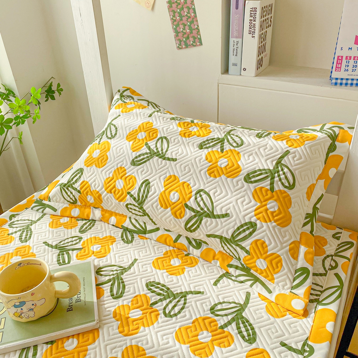 91家纺网 家纺一手货源 找家纺 首爱家纺 2026新款老粗布床盖床垫学生床 床盖 花颜