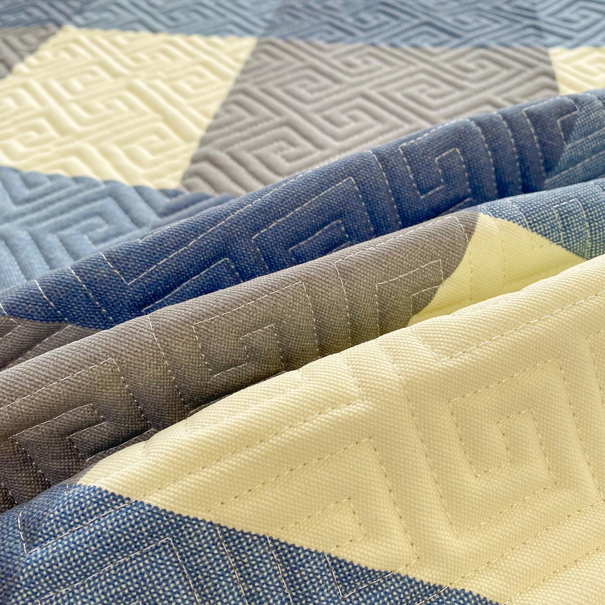 91家纺网 家纺一手货源 找家纺 首爱家纺 2026新款老粗布床盖床垫学生床 床盖 蓝格