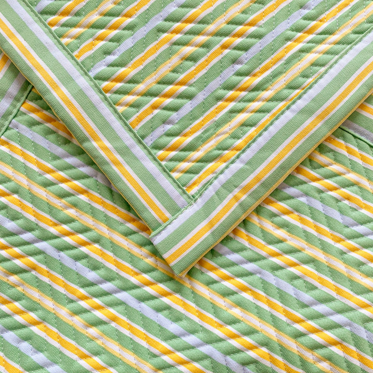 91家纺网 家纺一手货源 找家纺 首爱家纺 2026新款老粗布床盖床垫学生床 床盖 果绿条