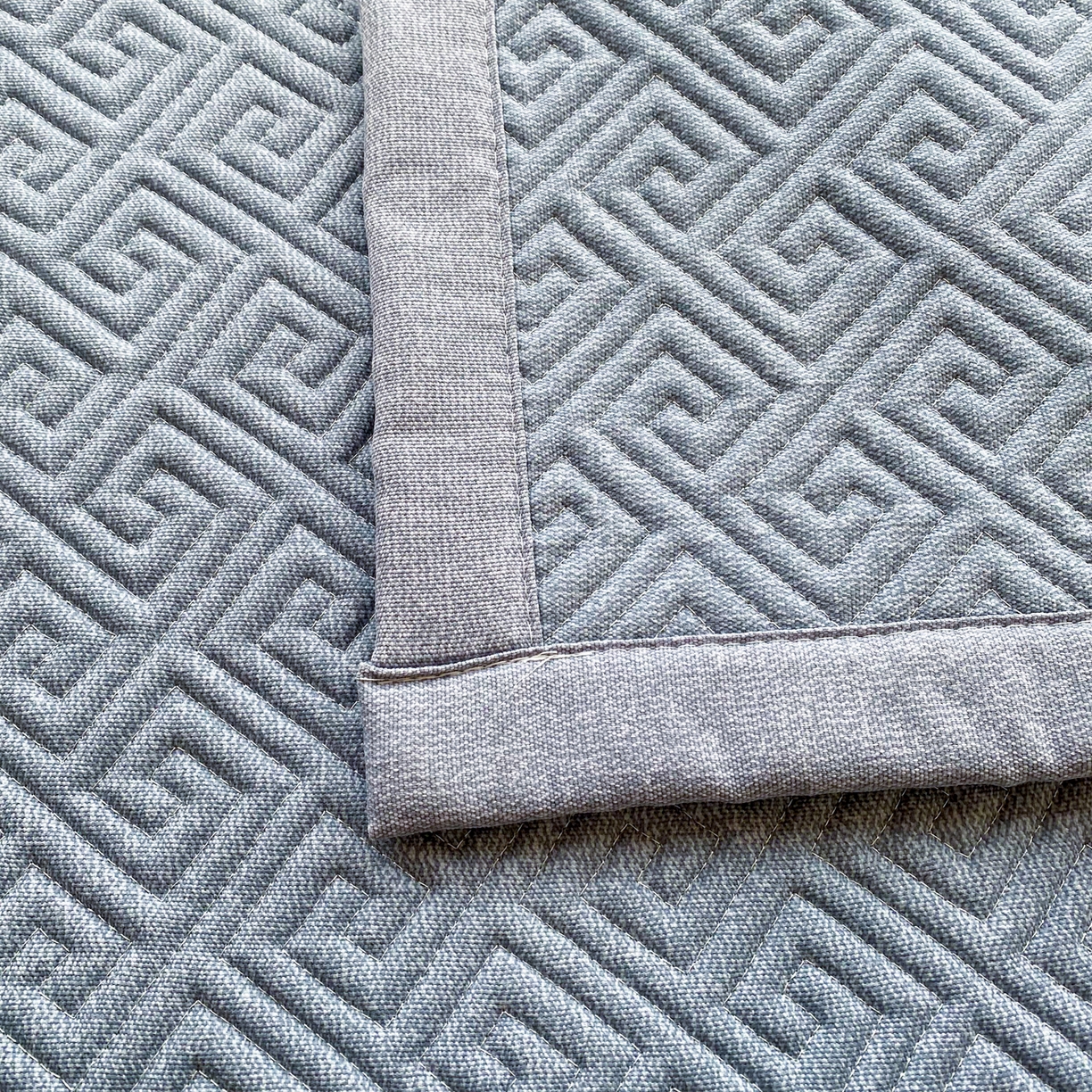 91家纺网 家纺一手货源 找家纺 首爱家纺 2026新款老粗布床盖床垫学生床 床盖 浅灰