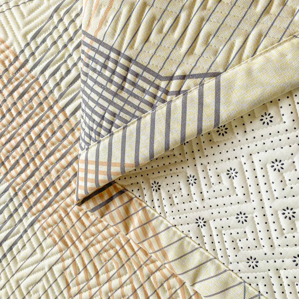 91家纺网 家纺一手货源 找家纺 首爱家纺 2026新款老粗布床盖床垫学生床 床盖 艾米