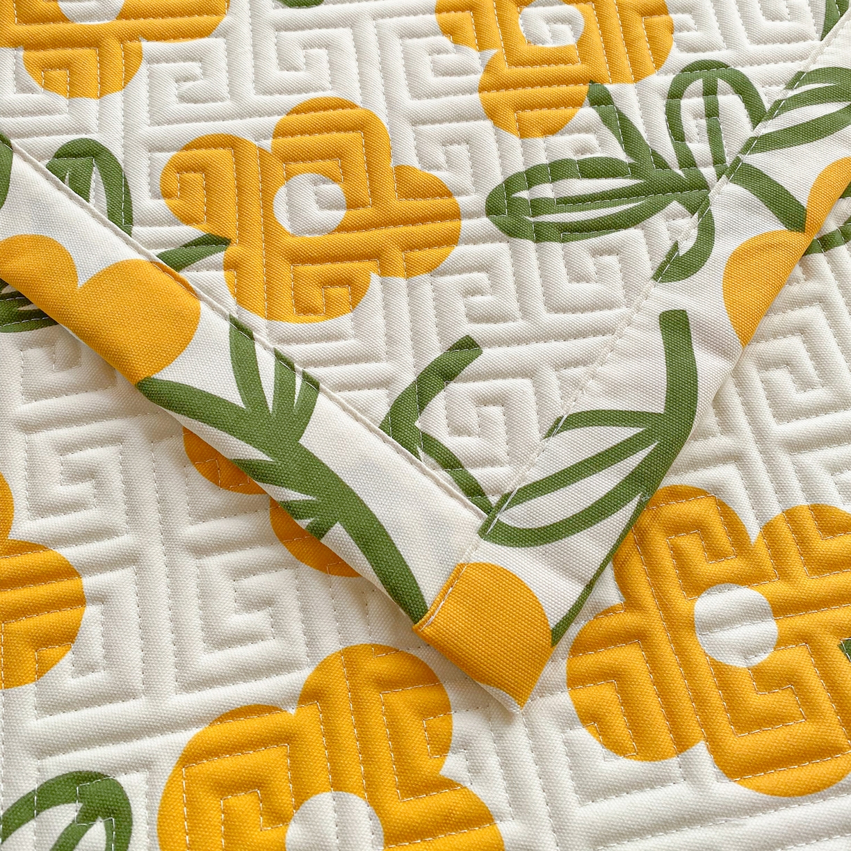 91家纺网 家纺一手货源 找家纺 首爱家纺 2026新款老粗布床盖床垫学生床 床盖 花颜