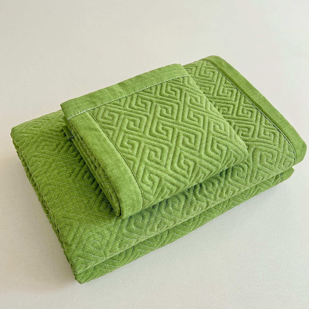 91家纺网 家纺一手货源 找家纺 首爱家纺 2026新款老粗布床盖床垫大床 床盖 嫩绿