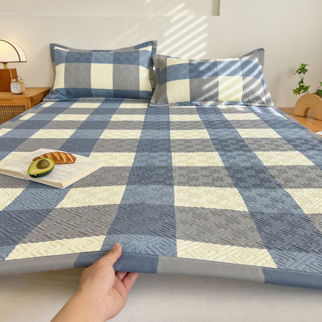 首爱家纺 2026新款老粗布床盖床垫大床 床盖 蓝格