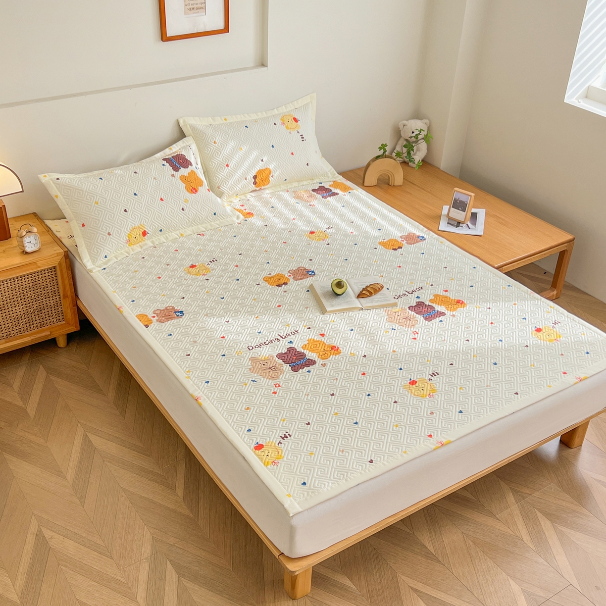 91家纺网 家纺一手货源 找家纺 首爱家纺 2026新款老粗布床盖床垫大床 床盖 bear熊