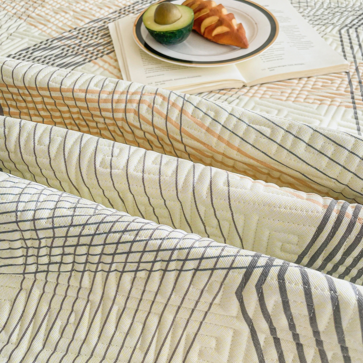 91家纺网 家纺一手货源 找家纺 首爱家纺 2026新款老粗布床盖床垫大床 床盖 艾米