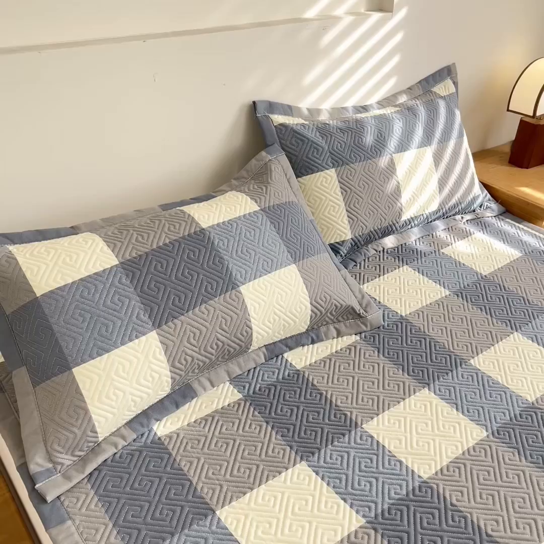 91家纺网 家纺一手货源 找家纺 首爱家纺 2026新款老粗布床盖床垫大床 床盖 蓝格