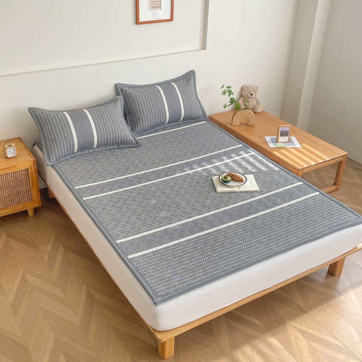 91家纺网 家纺一手货源 找家纺 首爱家纺 2026新款老粗布床盖床垫大床 床盖 冷灰