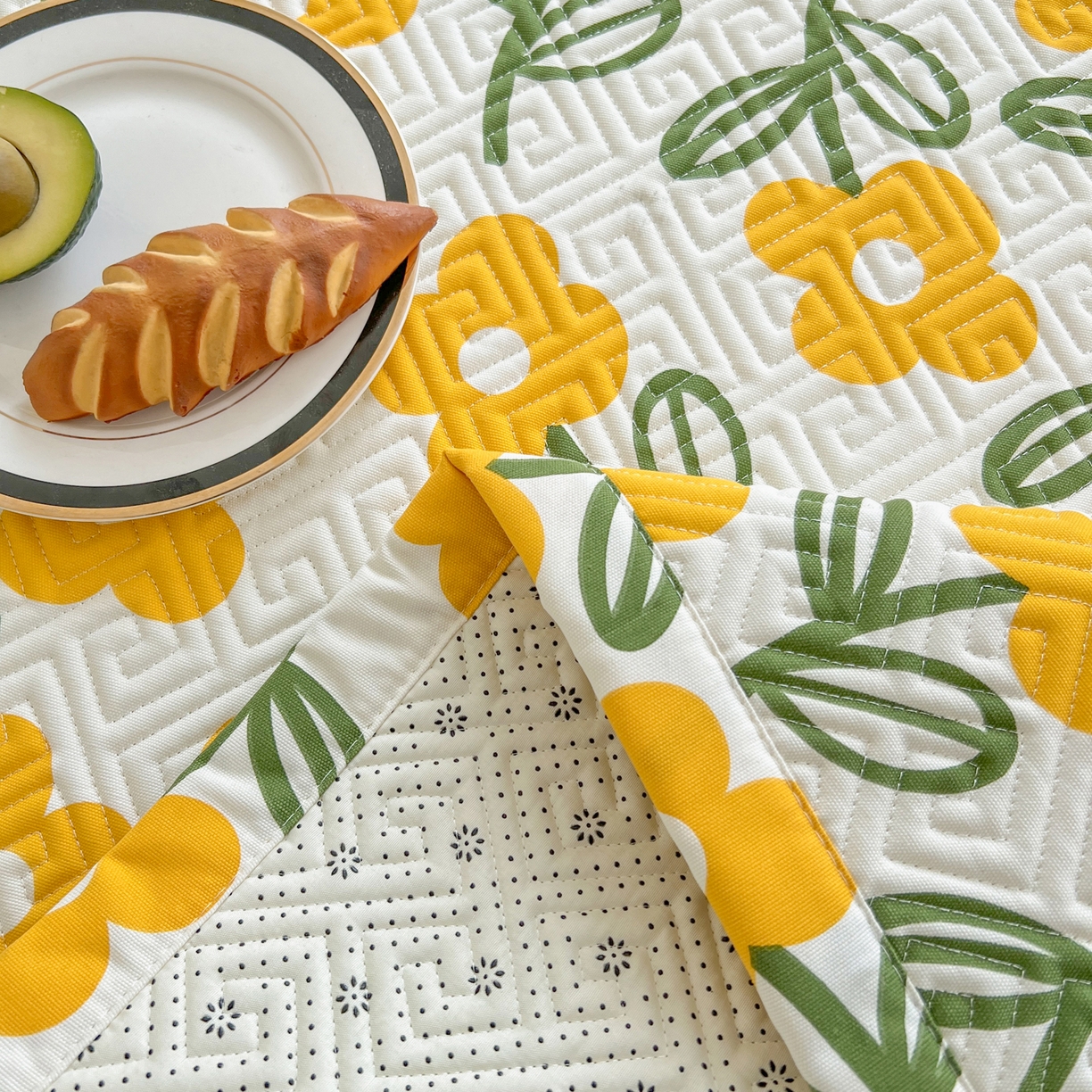 91家纺网 家纺一手货源 找家纺 首爱家纺 2026新款老粗布床盖床垫大床 床盖 花颜