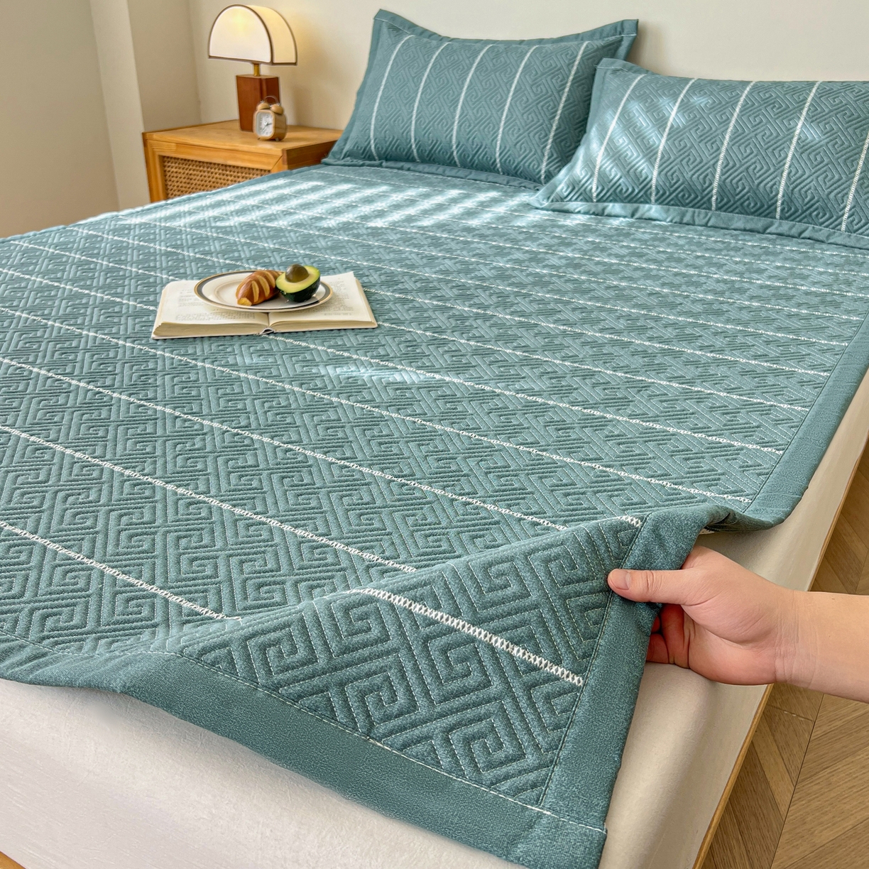 91家纺网 家纺一手货源 找家纺 首爱家纺 2026新款老粗布床盖床垫大床 床盖 初见