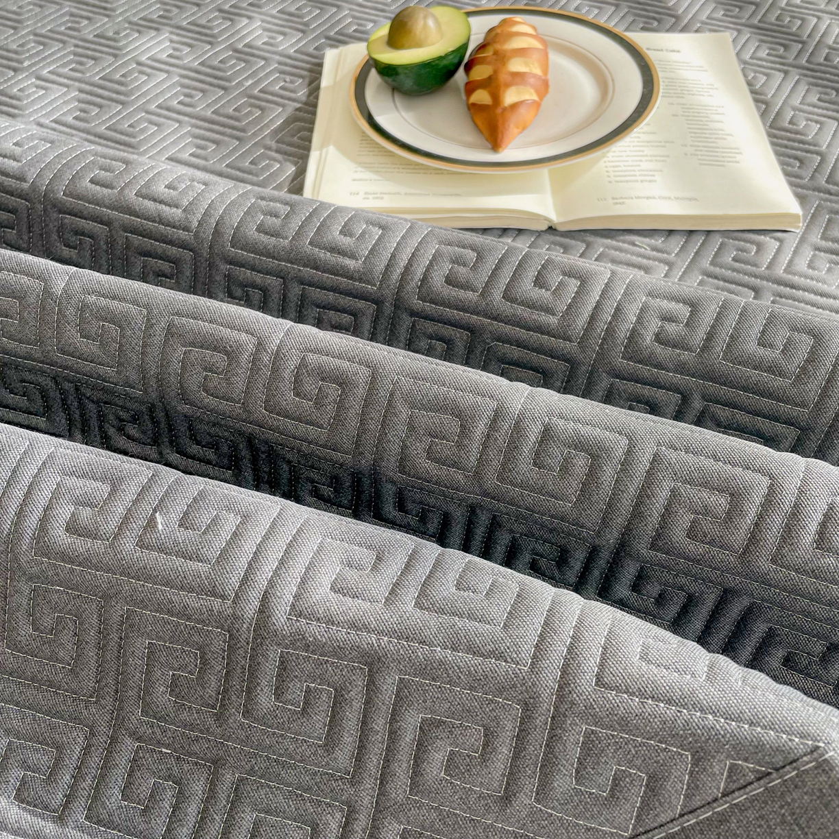 91家纺网 家纺一手货源 找家纺 首爱家纺 2026新款老粗布床盖床垫大床 床盖 傍晚