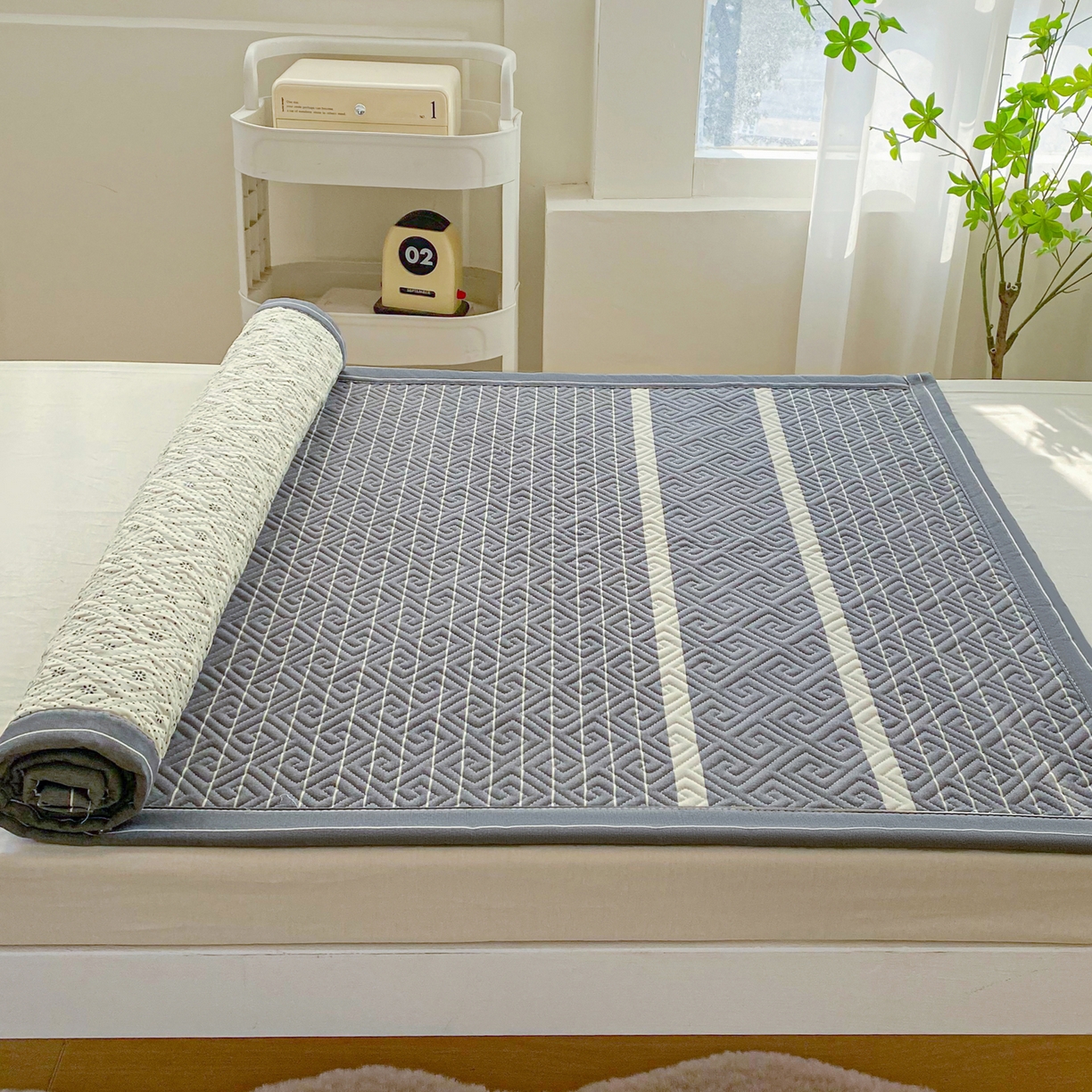 91家纺网 家纺一手货源 找家纺 棉乐町家居 2026新款老粗布床盖床垫学生床 床盖 冷灰