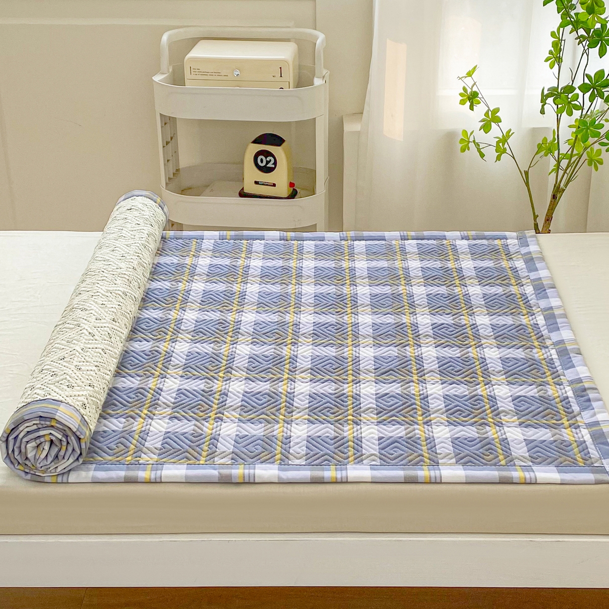 91家纺网 家纺一手货源 找家纺 棉乐町家居 2026新款老粗布床盖床垫学生床 床盖 简兮蓝