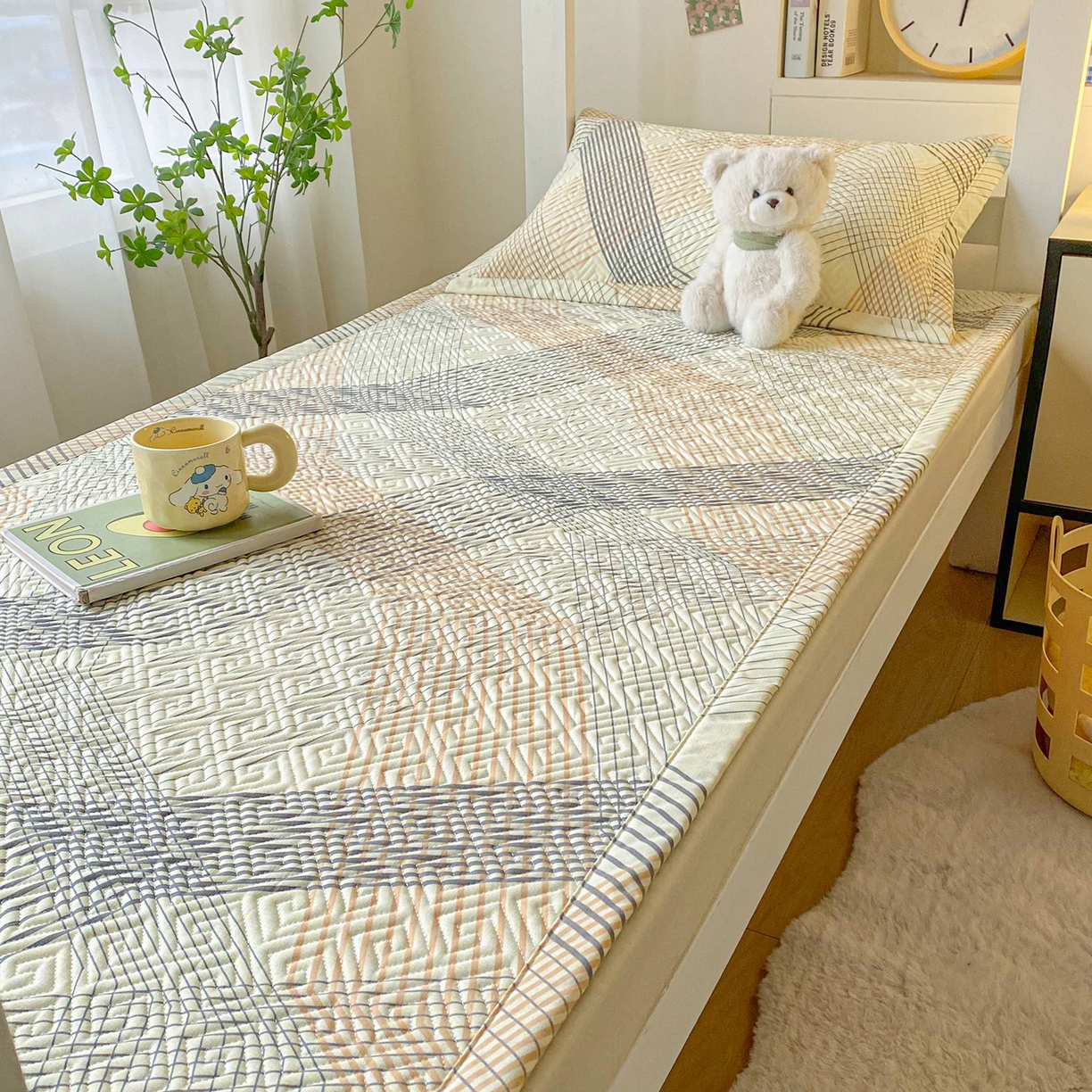 91家纺网 家纺一手货源 找家纺 棉乐町家居 2026新款老粗布床盖床垫学生床 床盖 艾米