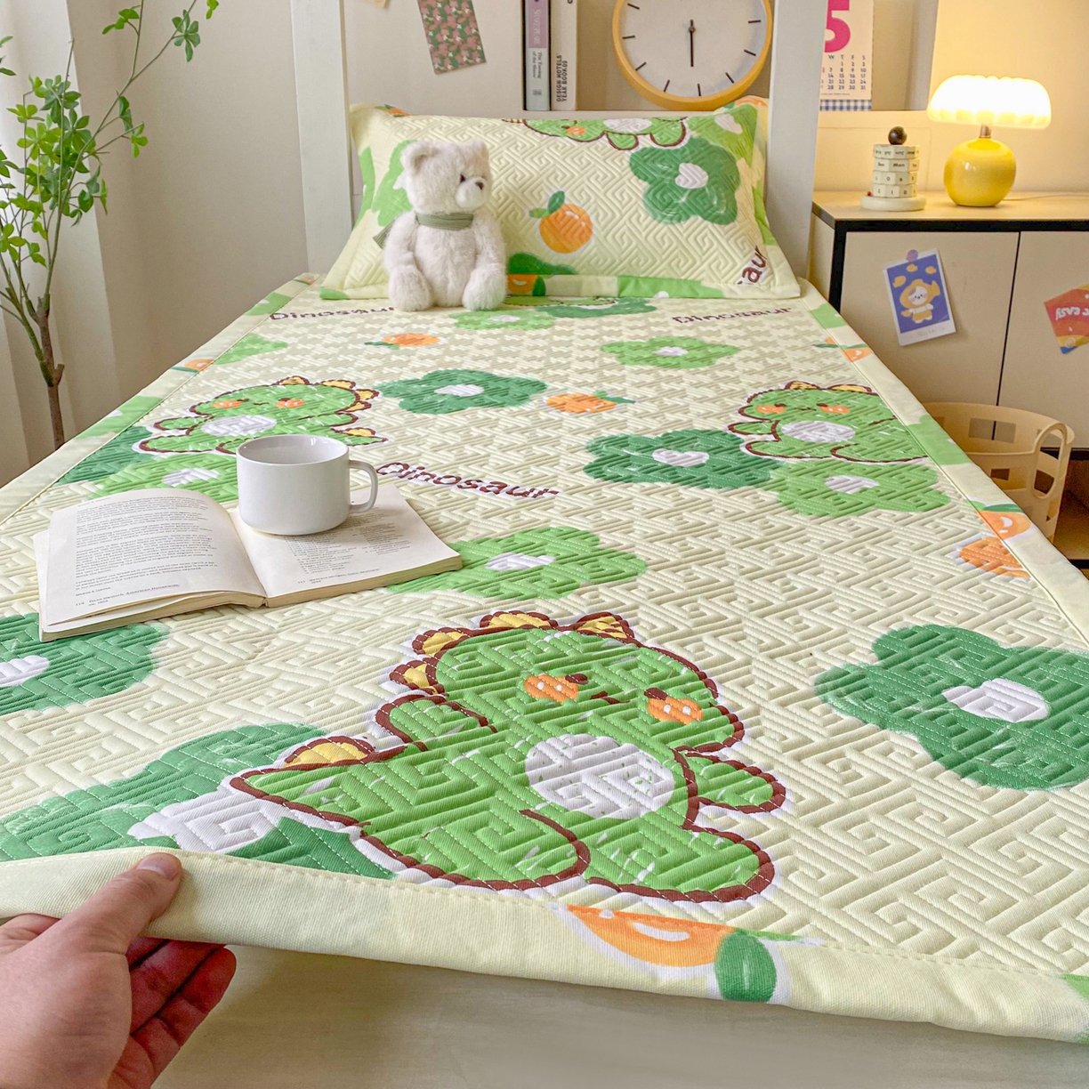 91家纺网 家纺一手货源 找家纺 棉乐町家居 2026新款老粗布床盖床垫学生床 床盖 兮心