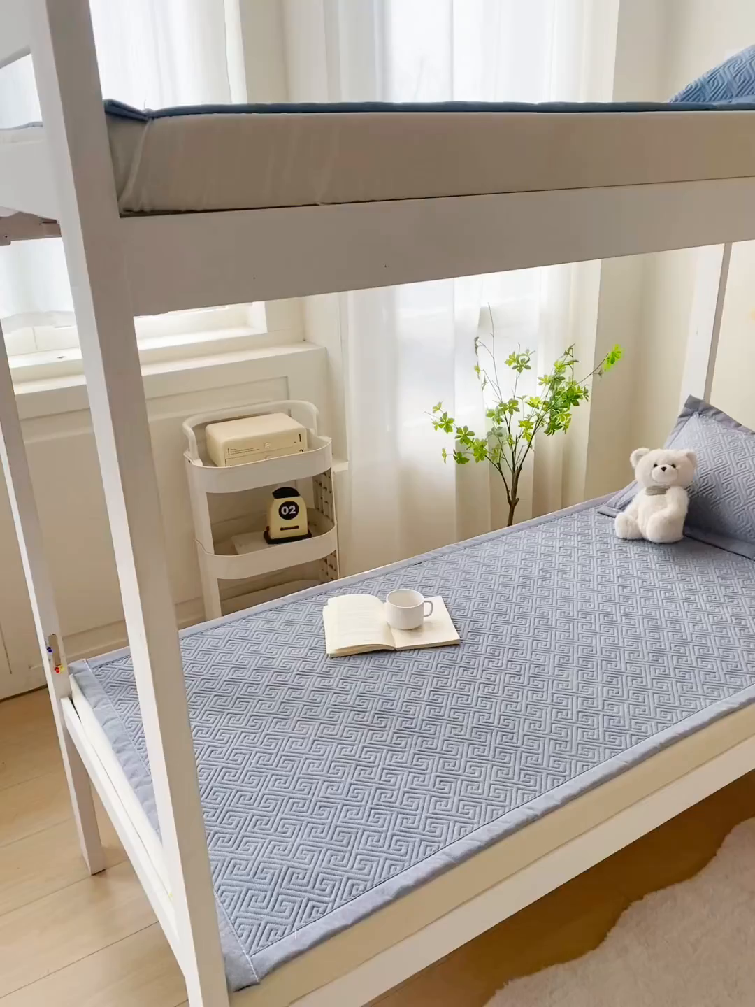 91家纺网 家纺一手货源 找家纺 棉乐町家居 2026新款老粗布床盖床垫学生床 床盖 浅灰