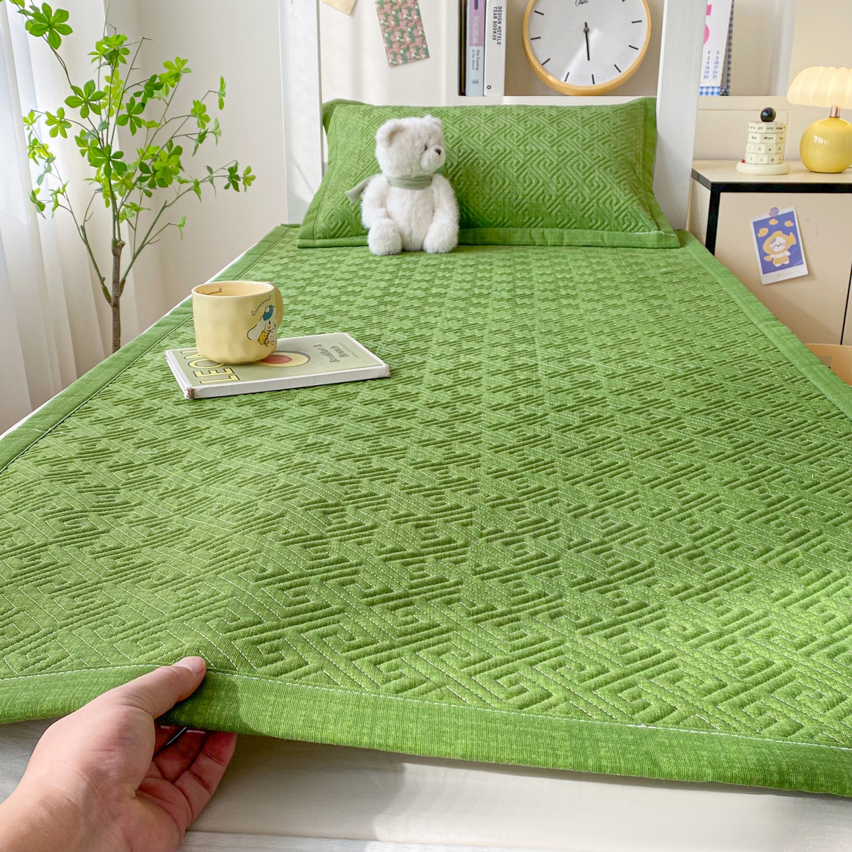 91家纺网 家纺一手货源 找家纺 棉乐町家居 2026新款老粗布床盖床垫学生床 床盖 嫩绿