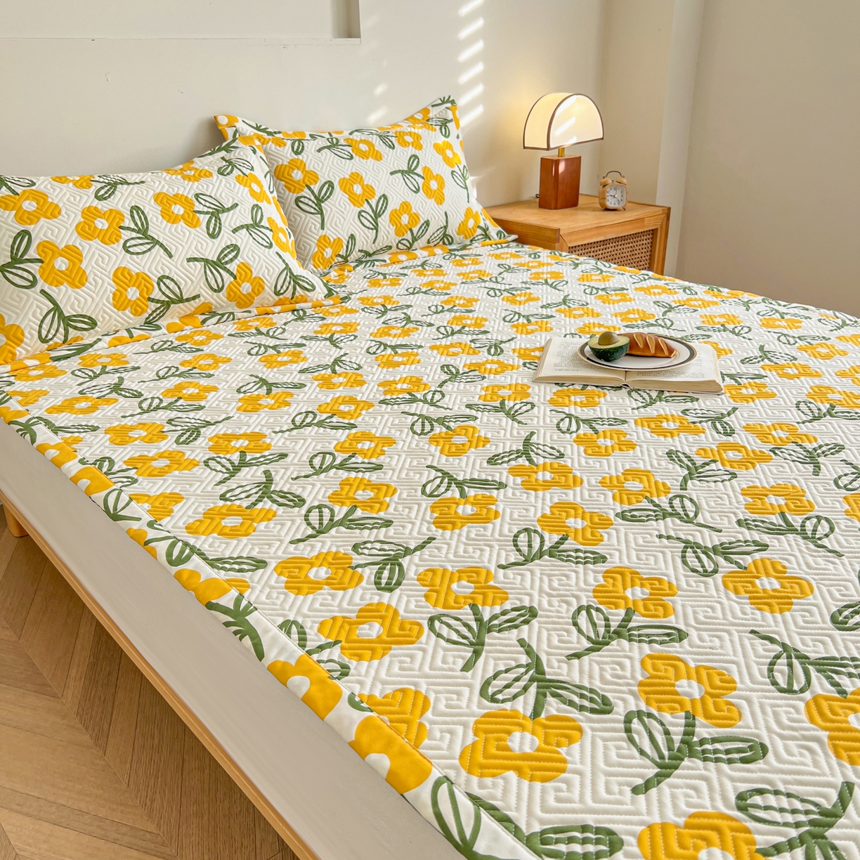 91家纺网 家纺一手货源 找家纺 棉乐町家居 2026新款老粗布床盖床垫大床 床盖 花颜