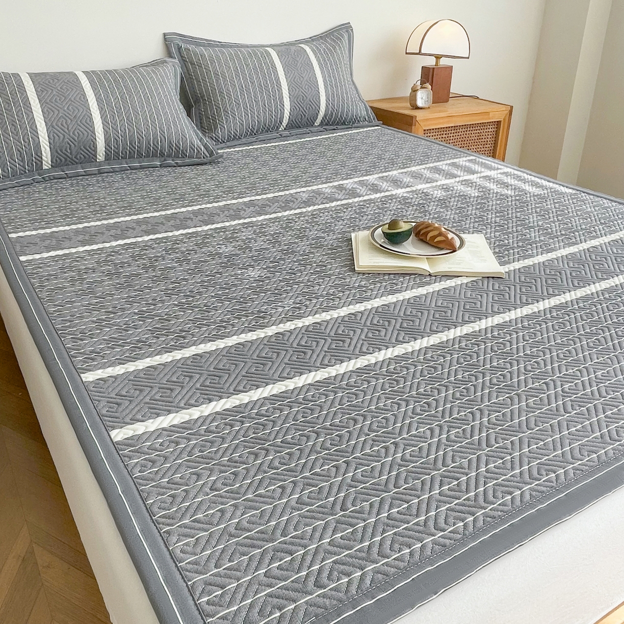 91家纺网 家纺一手货源 找家纺 棉乐町家居 2026新款老粗布床盖床垫大床 床盖 冷灰