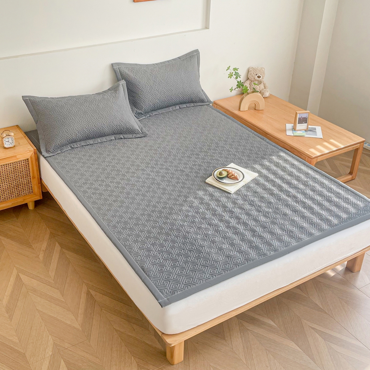 91家纺网 家纺一手货源 找家纺 棉乐町家居 2026新款老粗布床盖床垫大床 床盖 傍晚