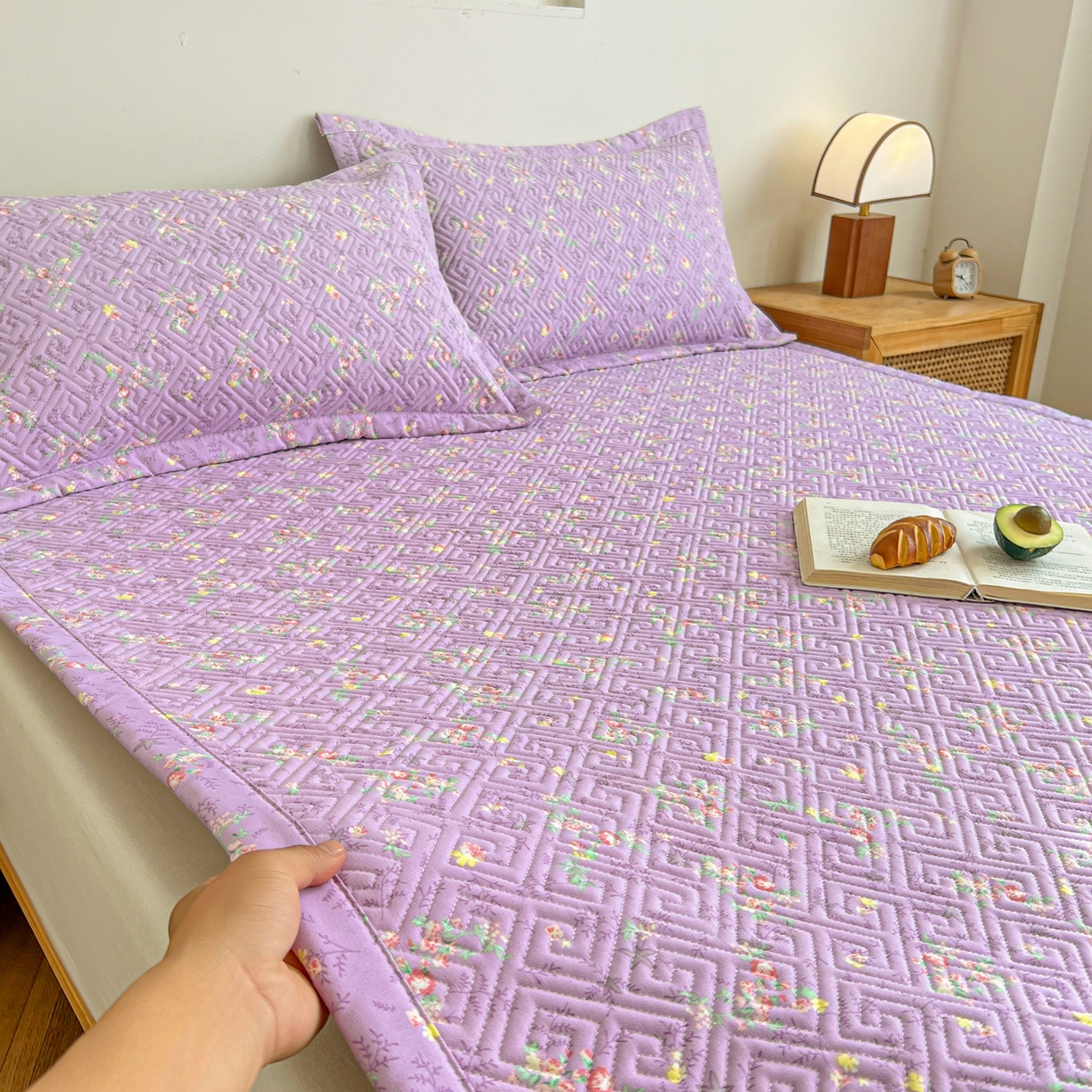 91家纺网 家纺一手货源 找家纺 棉乐町家居 2026新款老粗布床盖床垫大床 床盖 紫罗兰