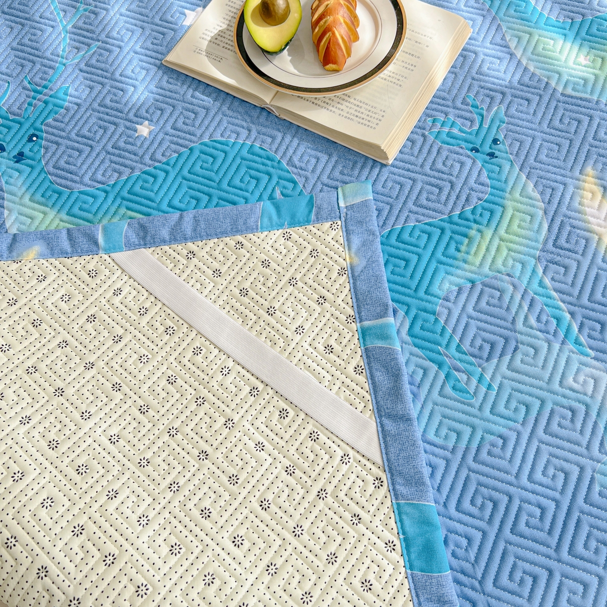 91家纺网 家纺一手货源 找家纺 棉乐町家居 2026新款老粗布床盖床垫大床 床盖 梦幻小鹿