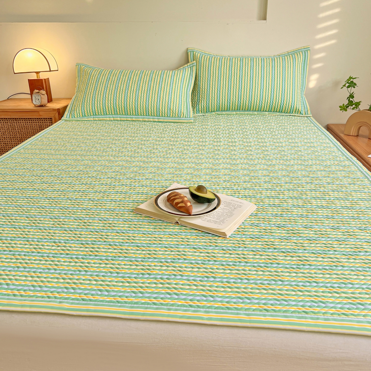 91家纺网 家纺一手货源 找家纺 棉乐町家居 2026新款老粗布床盖床垫大床 床盖 果绿条