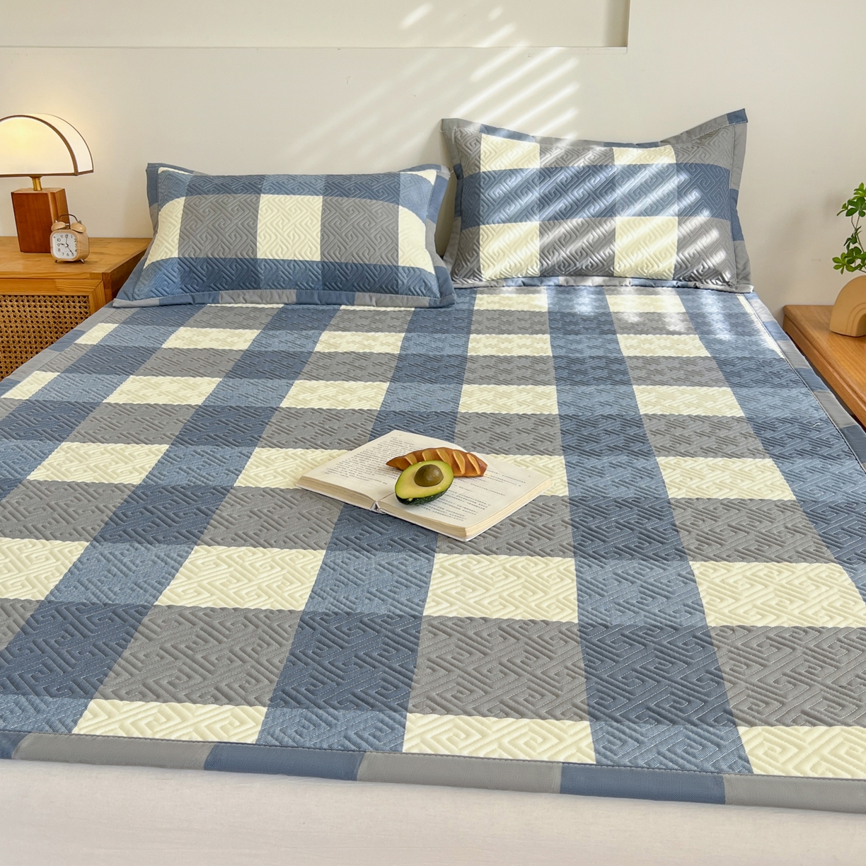 91家纺网 家纺一手货源 找家纺 金泰莱 2026新款老粗布床盖床垫大床 床盖 蓝格