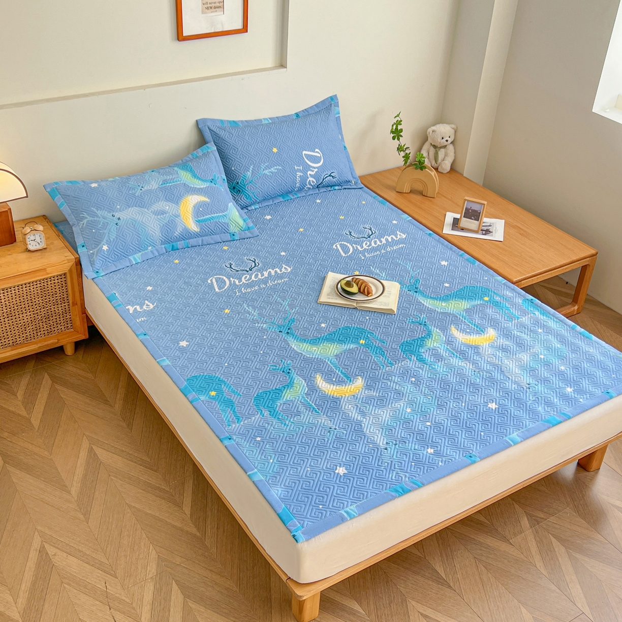 91家纺网 家纺一手货源 找家纺 金泰莱 2026新款老粗布床盖床垫大床 床盖 梦幻小鹿