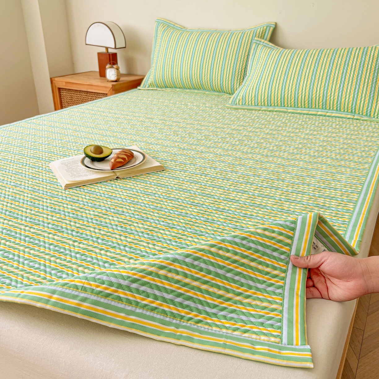 91家纺网 家纺一手货源 找家纺 金泰莱 2026新款老粗布床盖床垫大床 床盖 果绿条