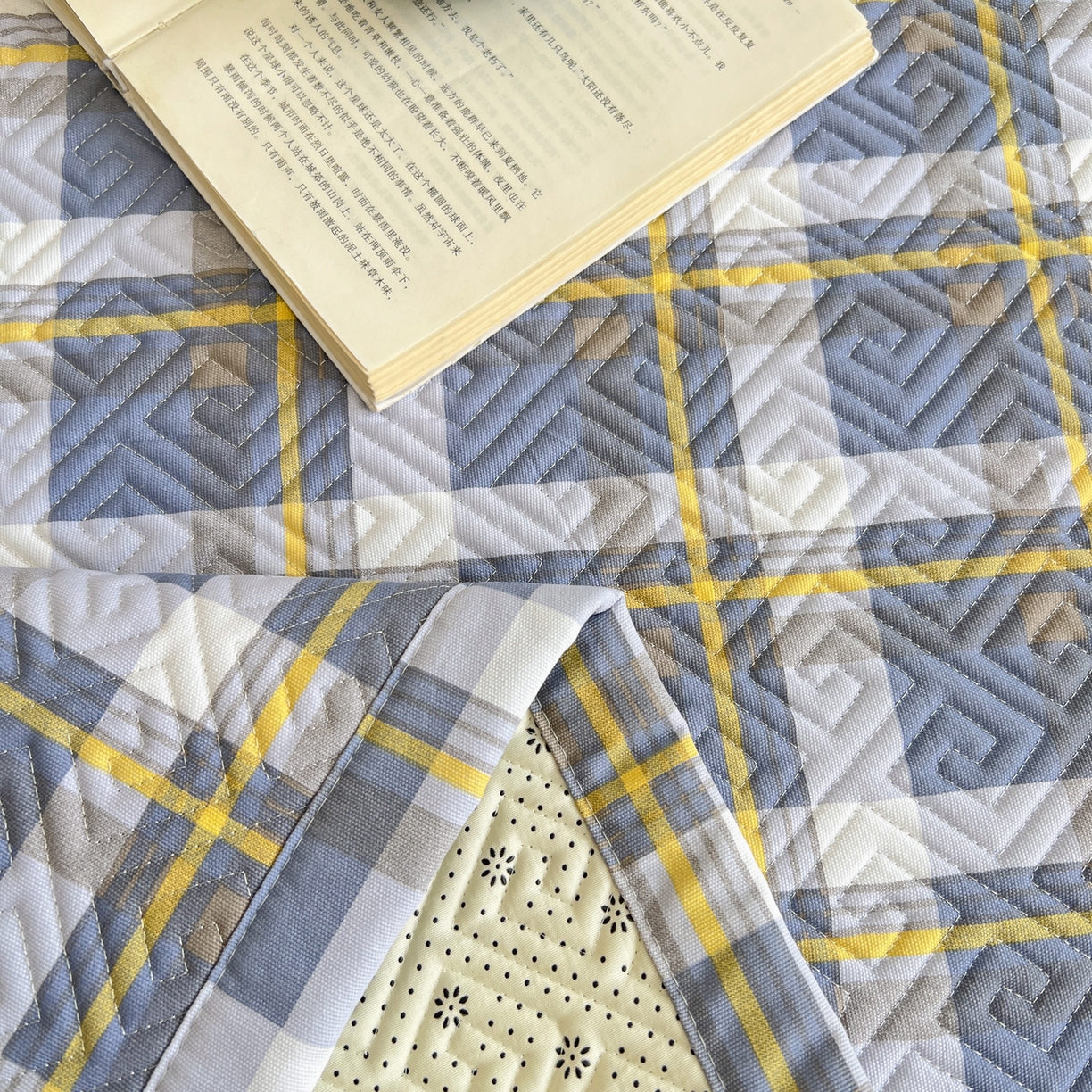 91家纺网 家纺一手货源 找家纺 金泰莱 2026新款老粗布床盖床垫大床 床盖 简兮蓝