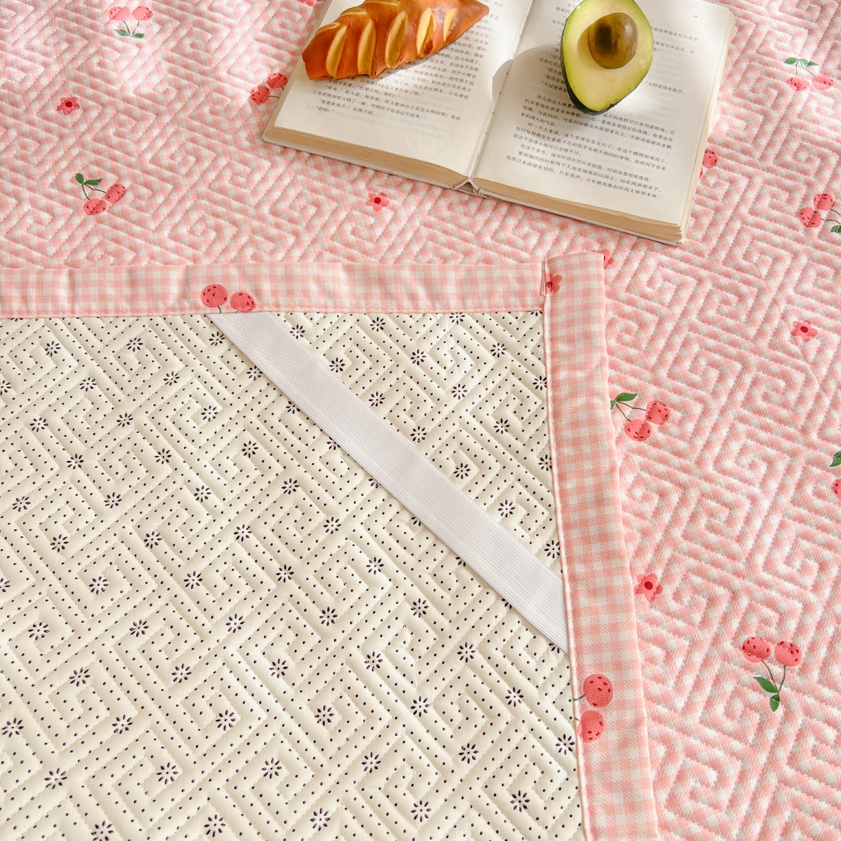 91家纺网 家纺一手货源 找家纺 金泰莱 2026新款老粗布床盖床垫大床 床盖 格子樱桃