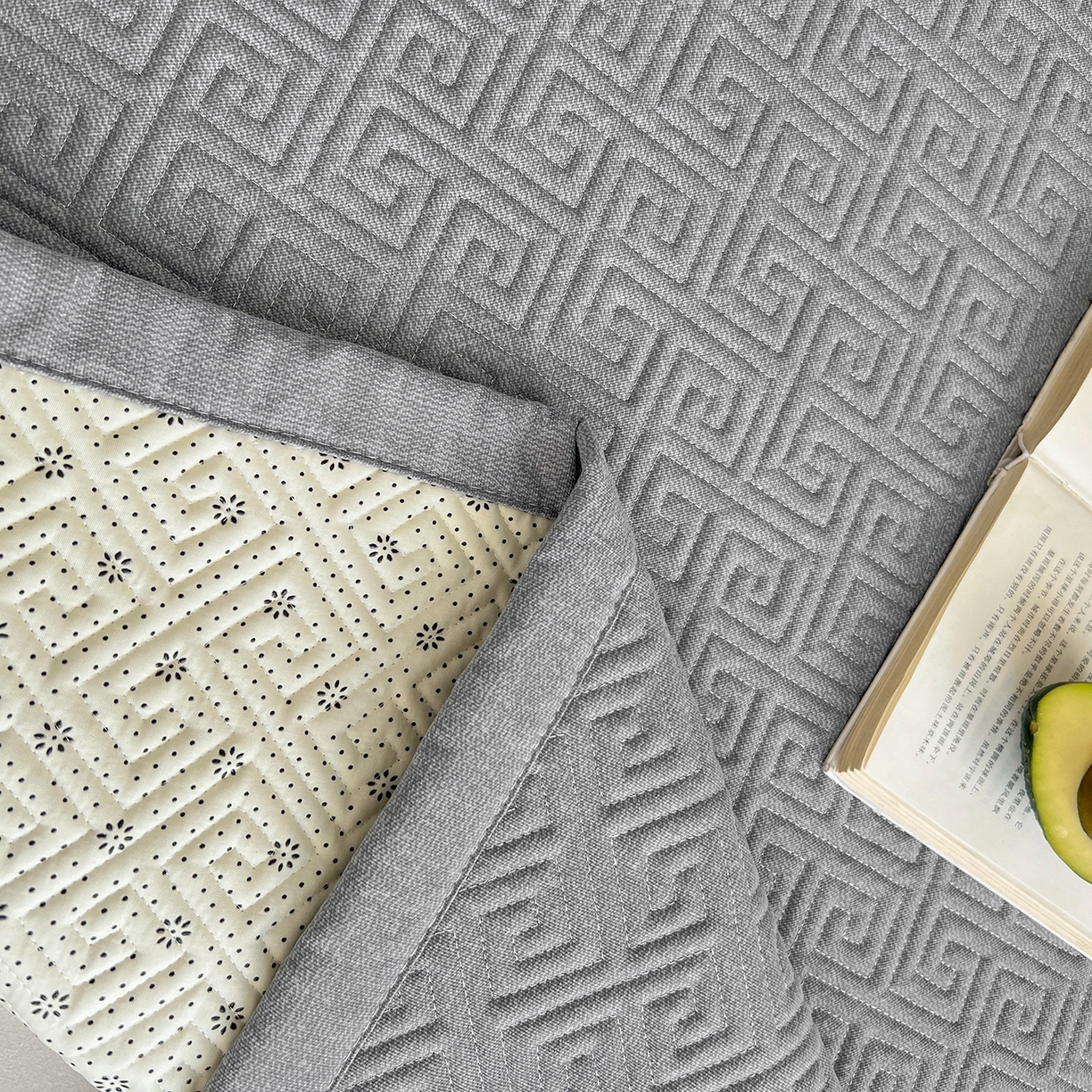 91家纺网 家纺一手货源 找家纺 金泰莱 2026新款老粗布床盖床垫大床 床盖 浅灰