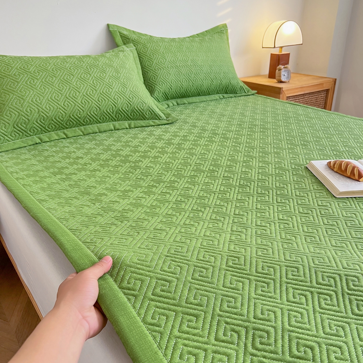 91家纺网 家纺一手货源 找家纺 金泰莱 2026新款老粗布床盖床垫大床 床盖 嫩绿