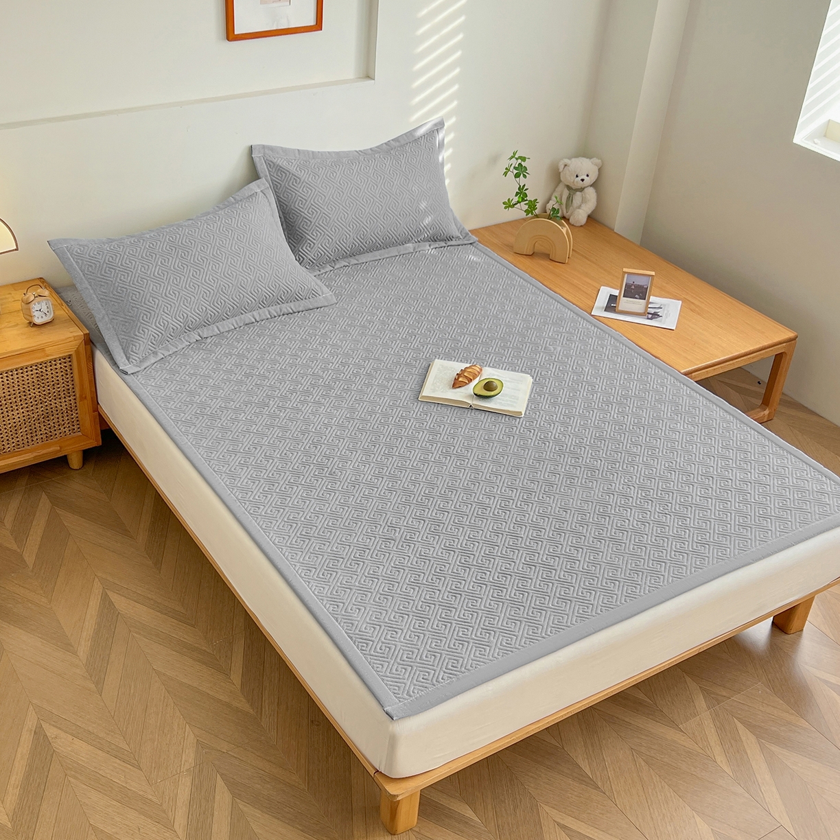 91家纺网 家纺一手货源 找家纺 金泰莱 2026新款老粗布床盖床垫大床 床盖 浅灰