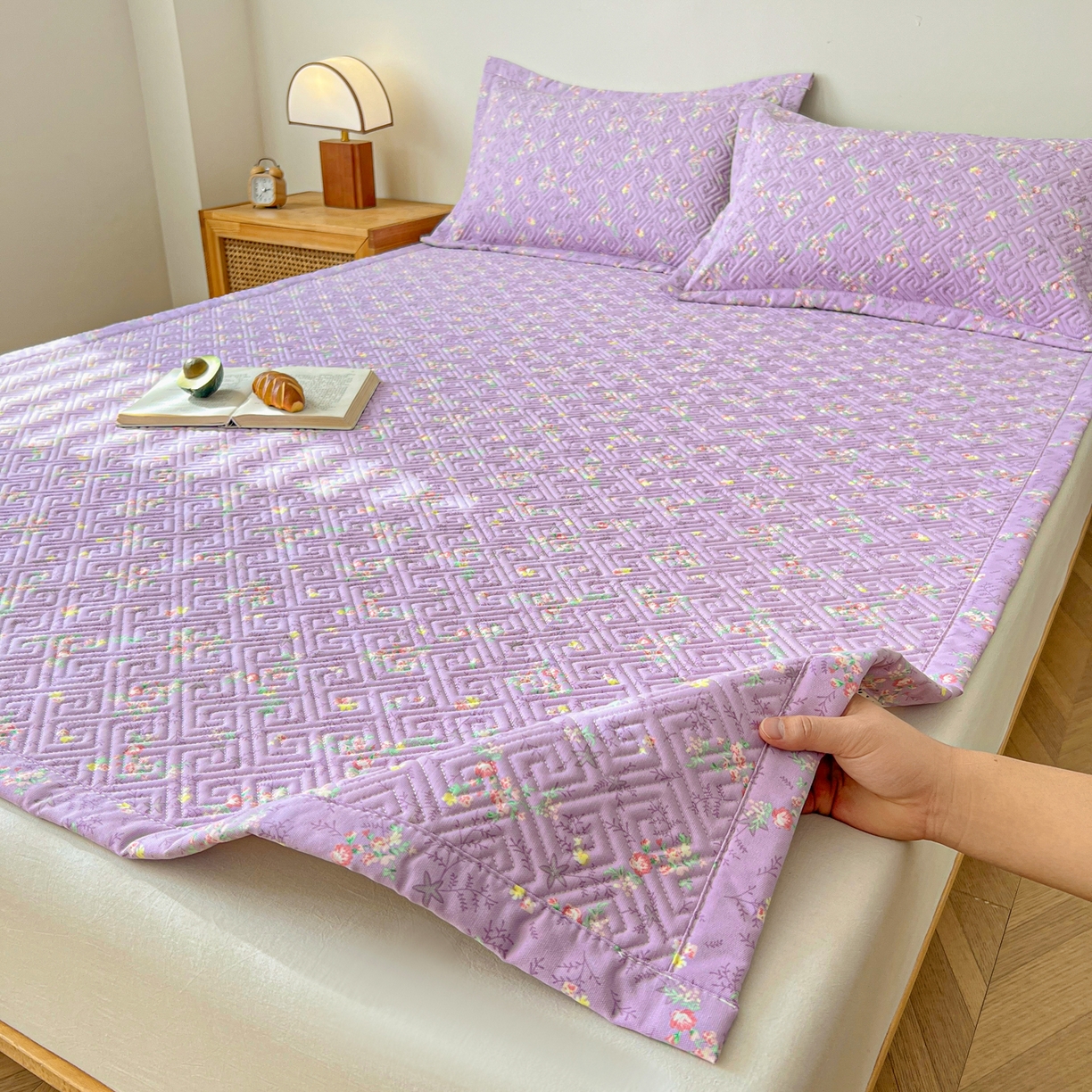 91家纺网 家纺一手货源 找家纺 金泰莱 2026新款老粗布床盖床垫大床 床盖 紫罗兰