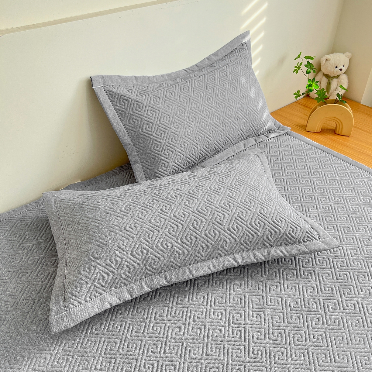 91家纺网 家纺一手货源 找家纺 金泰莱 2026新款老粗布床盖床垫大床 床盖 浅灰