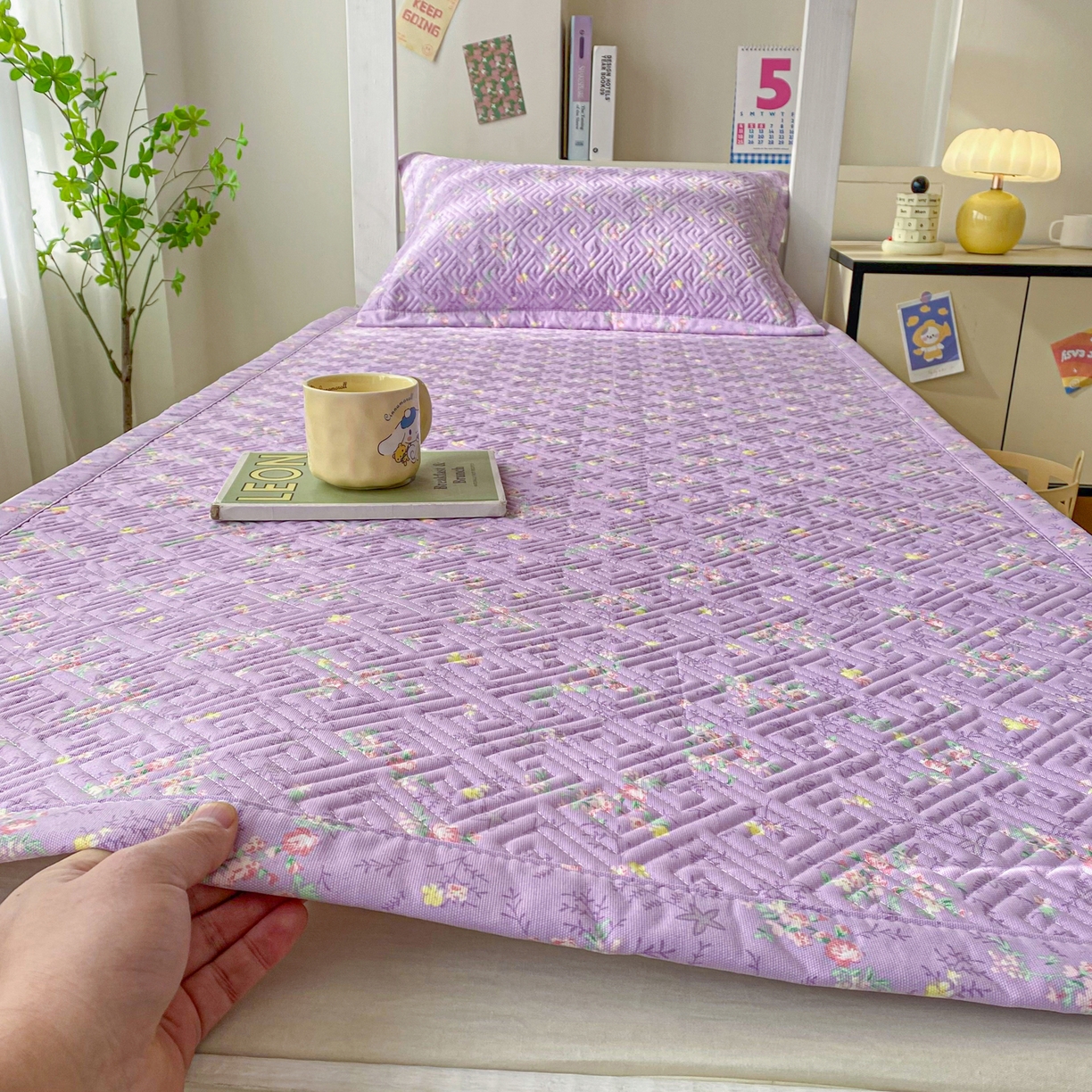 91家纺网 家纺一手货源 找家纺 金泰莱 2026新款老粗布床盖床垫学生床 床盖 紫罗兰