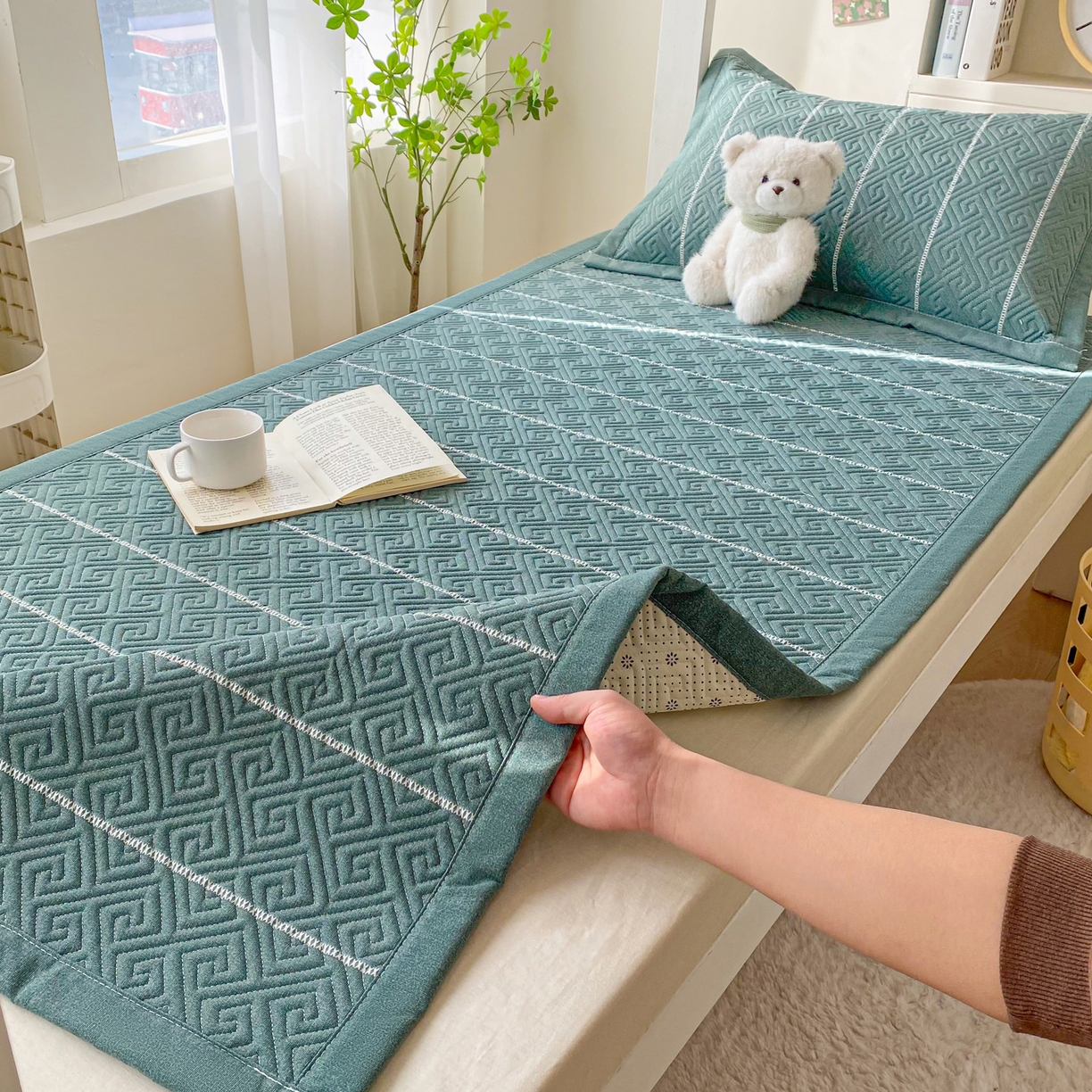 91家纺网 家纺一手货源 找家纺 金泰莱 2026新款老粗布床盖床垫学生床 床盖 初见