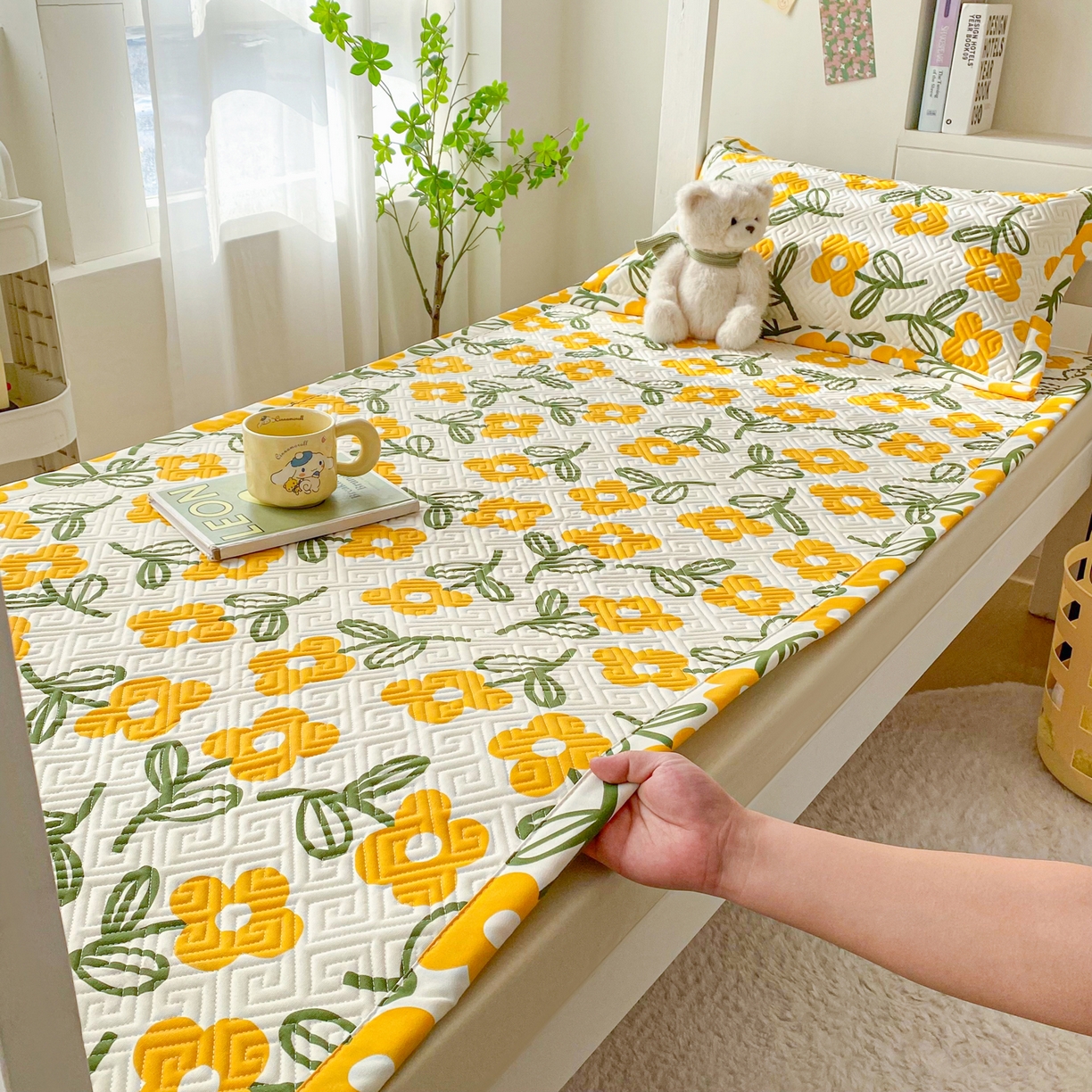 91家纺网 家纺一手货源 找家纺 金泰莱 2026新款老粗布床盖床垫学生床 床盖 花颜