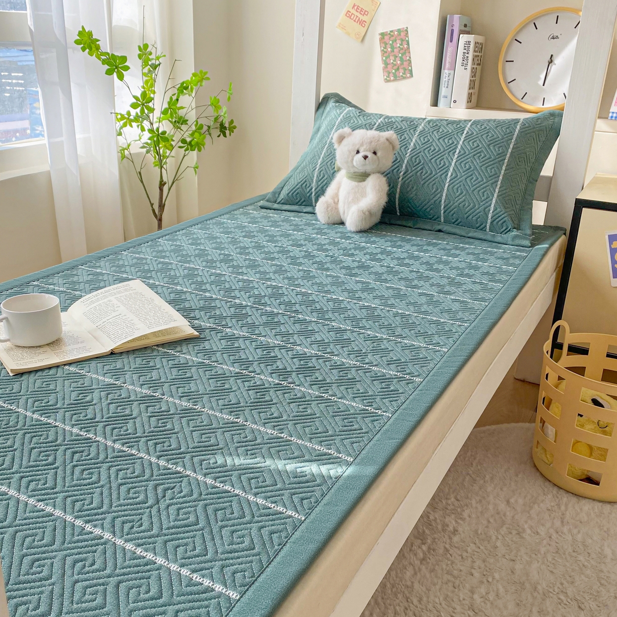 91家纺网 家纺一手货源 找家纺 金泰莱 2026新款老粗布床盖床垫学生床 床盖 初见